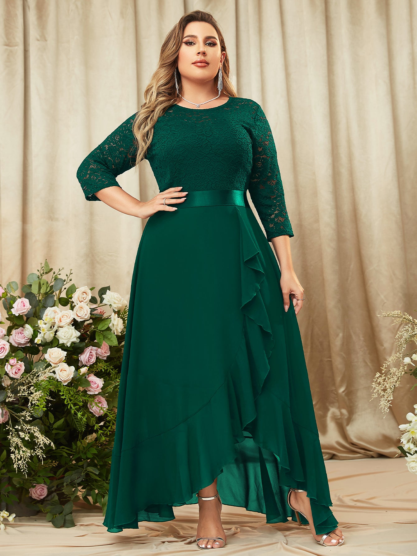 Plus Size Floral Lace Ruffle Trim Maxi Dress, Scoop Neck for