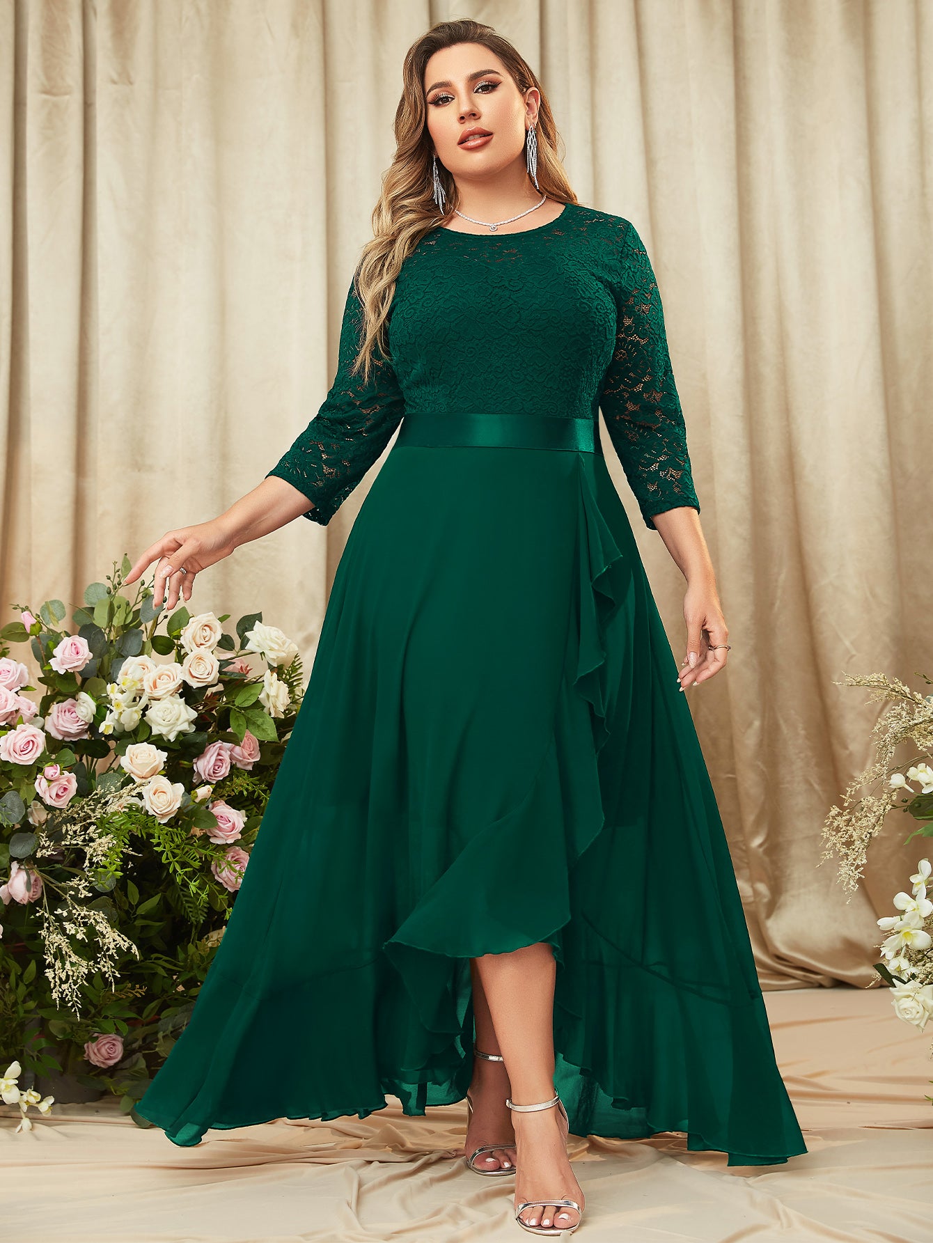 Plus Size Floral Lace Ruffle Trim Maxi Dress, Scoop Neck for
